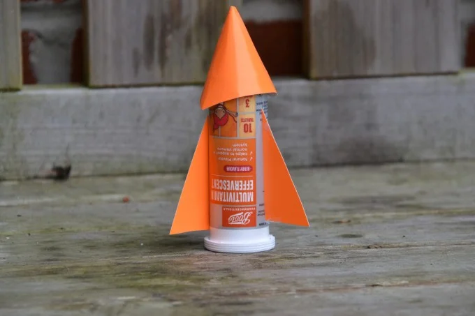 Baking soda popper - fun science for kids
