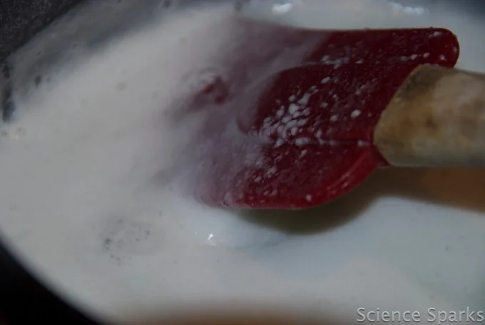 Crafting Glue from Milk: A Simple Kitchen Experiment