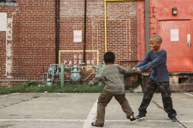 Understanding Sibling Rivalry in Homeschooling: Fostering Stronger Connections